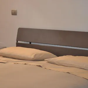 a-casa-di-pele-suite.it-romehotels.com/